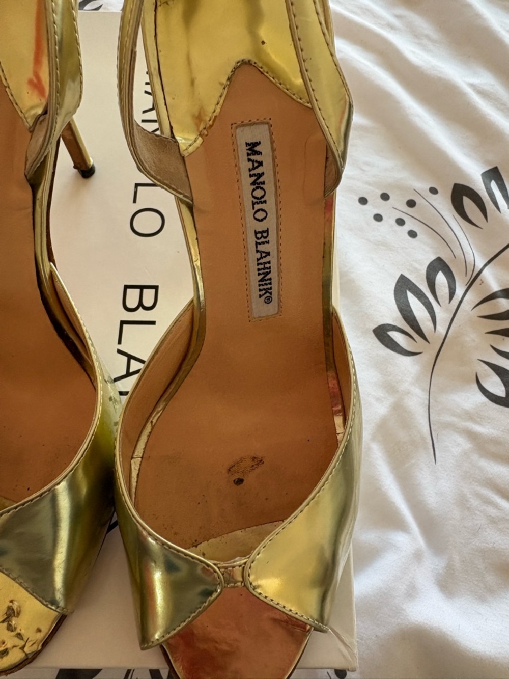 Manolo Blahnik Shiny Metallic Gold Slingback Peep-Toe Heels - Picture 5 of 9